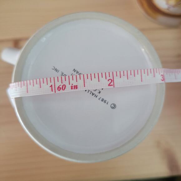 Vintage 1987 Hallmark Cat Mugs – Set of 4, Red with Orange Tabby, Made in Japan - Picture 7 of 7